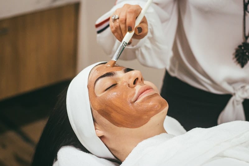 Holistic Facial